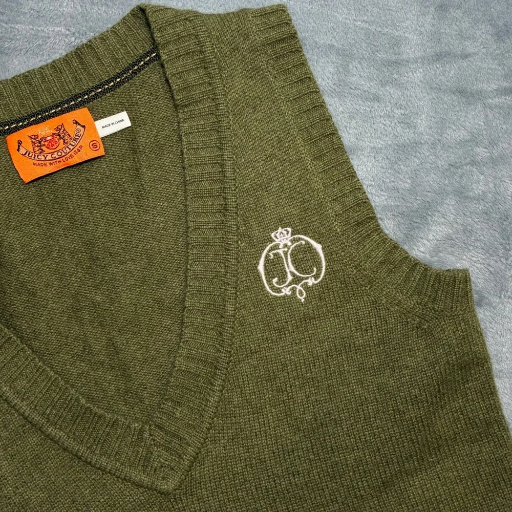 Y2K Juicy Couture Cashmere Wool Blend V Neck Sweater Vest Olive Green‎ Women's S
